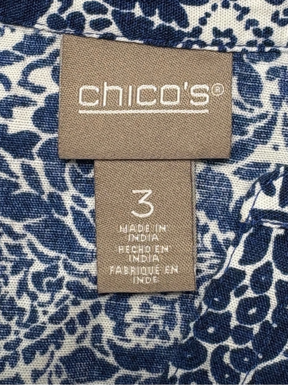 Chico's Blue White Embroidered Tunic Popover Top Linen Blend Size 3/US XL - Picture 9 of 11